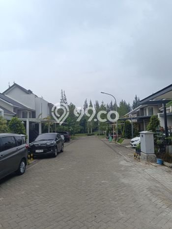 Rumah semi furnish siap huni di KOTA baru parahyangan Rumah semi furnish siap huni di KOTA baru parahyangan