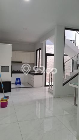 Jual Rumah Mewah Elegan Dengan View Eksklusif di Sudirman, Bandung Jual Rumah Mewah Elegan Dengan View Eksklusif di Sudirman, Bandung