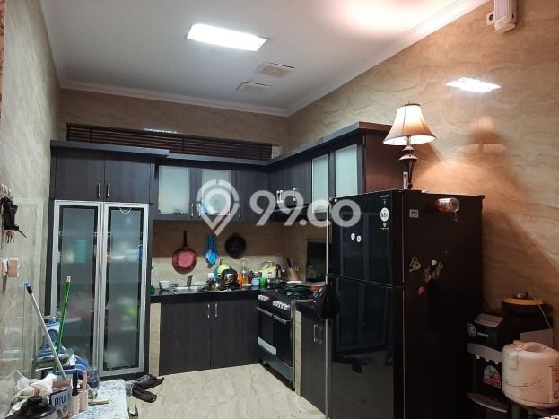 KESEMPATAN TERBAIK! Bisa KPR Rumah Modern di Taman Kopo Indah, Bandung, LT 161m² Bangunan 239m² KESEMPATAN TERBAIK! Bisa KPR Rumah Modern di Taman Kopo Indah, Bandung, LT 161m² Bangunan 239m²