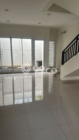 Disewakan! Rumah 3 Kamar Tidur &
2 Kamar Mandi di Summarecon Bandung, Bandung Disewakan! Rumah 3 Kamar Tidur &
2 Kamar Mandi di Summarecon Bandung, Bandung