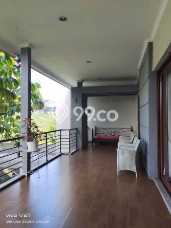 Rumah Mewah LB 475m2 Siap Huni Desain Elegan di Kota Baru Parahyangan, Bandung Rumah Mewah LB 475m2 Siap Huni Desain Elegan di Kota Baru Parahyangan, Bandung