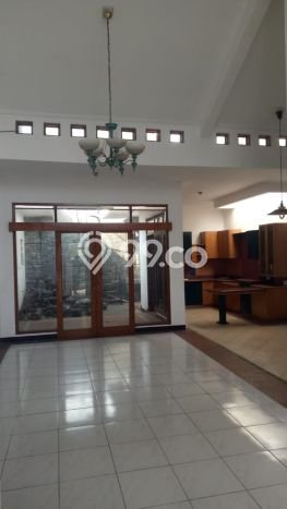 Dijual Cepat Rumah Bagus Siap Huni LB 160m2 di Regol, Bandung Dijual Cepat Rumah Bagus Siap Huni LB 160m2 di Regol, Bandung