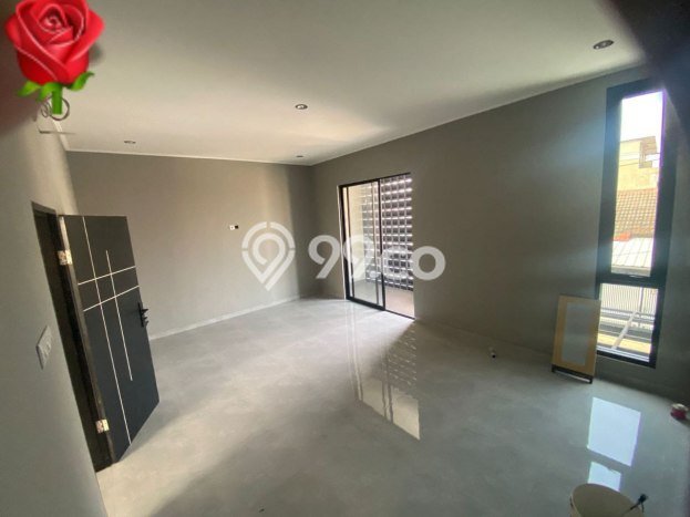 Dijual Rumah Modern 3 KT di Taman Kopo Indah, Bandung Dijual Rumah Modern 3 KT di Taman Kopo Indah, Bandung
