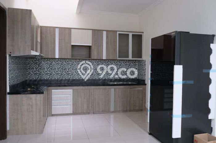 Rumah Murah Disewakan Hanya Rp 100 Juta/ Tahun Bisa Nego Rumah Murah Disewakan Hanya Rp 100 Juta/ Tahun Bisa Nego