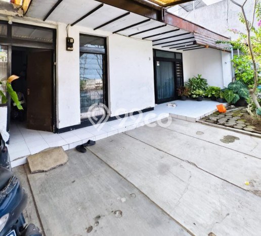 Jual Rumah Eksklusif 4 KT di Cibeunying, Bandung Jual Rumah Eksklusif 4 KT di Cibeunying, Bandung