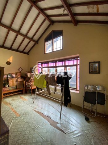 Dijual Hunian Rumah Terawat 5 KT di Kopo Permai, Bandung Dijual Hunian Rumah Terawat 5 KT di Kopo Permai, Bandung
