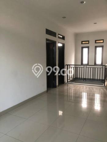 Rumah LT 142m² / LB 250m² Pemandangan Gunung di Turangga, Bandung Rumah LT 142m² / LB 250m² Pemandangan Gunung di Turangga, Bandung