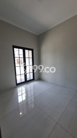 Rumah Modern Cantik 4 Kamar Siap Huni di Regol Rumah Modern Cantik 4 Kamar Siap Huni di Regol