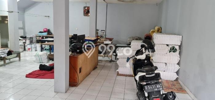 INVESTASI POTENSIAL! Gudang di Dayeuhkolot, Luas 500m², Kawasan Bisnis INVESTASI POTENSIAL! Gudang di Dayeuhkolot, Luas 500m², Kawasan Bisnis
