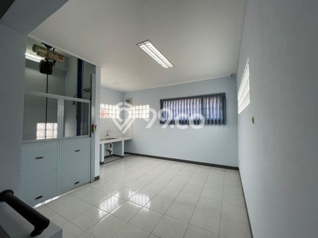 Ruko Bagus Dijual di Taman Kopo Indah Bandung Strategis Cocok untuk Kembangkan Bisnis Ruko Bagus Dijual di Taman Kopo Indah Bandung Strategis Cocok untuk Kembangkan Bisnis