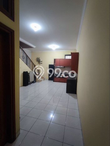 Dijual! Ruko di Taman Kopo Indah Bandung LT 137m2 / LB 300m2 Kawasan Bisnis Dijual! Ruko di Taman Kopo Indah Bandung LT 137m2 / LB 300m2 Kawasan Bisnis
