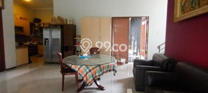 Rumah Sewa Bandung LT 475m2 LB 378m2 Kawasan Kota Baru Parahyangan Rumah Sewa Bandung LT 475m2 LB 378m2 Kawasan Kota Baru Parahyangan
