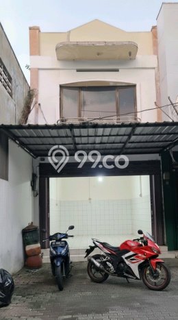Unit Komersial Disewakan di Surabaya Area Strategis Harga Kompetitif Unit Komersial Disewakan di Surabaya Area Strategis Harga Kompetitif