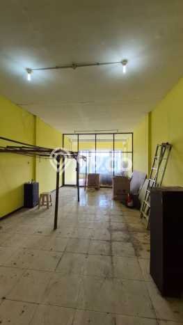 Disewakan Ruko di Pusat Kota Surabaya Ramai Strategis Disewakan Ruko di Pusat Kota Surabaya Ramai Strategis