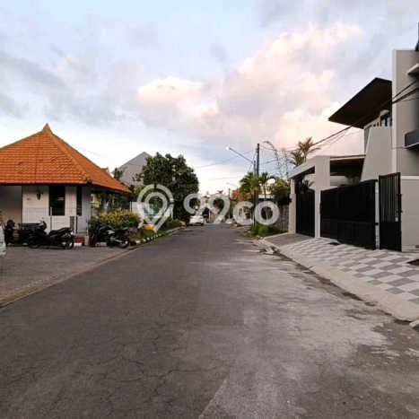 Best Deal Hunian Mewah Ideal dan Luas di Mulyorejo, Surabaya Best Deal Hunian Mewah Ideal dan Luas di Mulyorejo, Surabaya