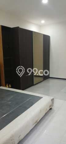 Disewakan! Rumah 3 Kamar Tidur &
2 Kamar Mandi di Citraland, Surabaya Disewakan! Rumah 3 Kamar Tidur &
2 Kamar Mandi di Citraland, Surabaya
