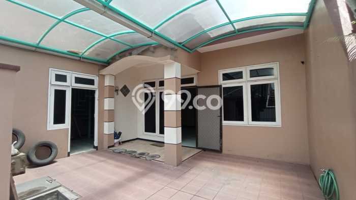 Disewakan Rumah Murah di Wonorejo Surabaya dengan 3 KT Disewakan Rumah Murah di Wonorejo Surabaya dengan 3 KT