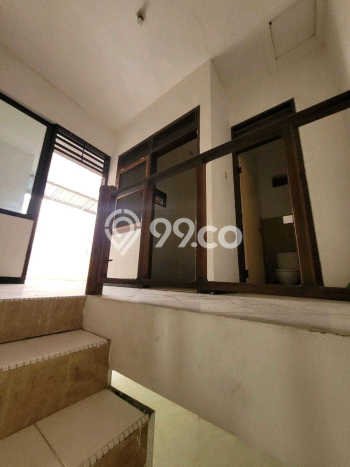 Disewakan Cepat Rumah Kondisi Baik di Area Rungkut, Surabaya Disewakan Cepat Rumah Kondisi Baik di Area Rungkut, Surabaya