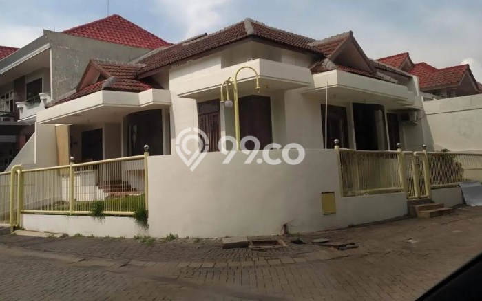 Jual Rumah Mewah Megah Dengan View Cantik di Citraland, Surabaya Jual Rumah Mewah Megah Dengan View Cantik di Citraland, Surabaya
