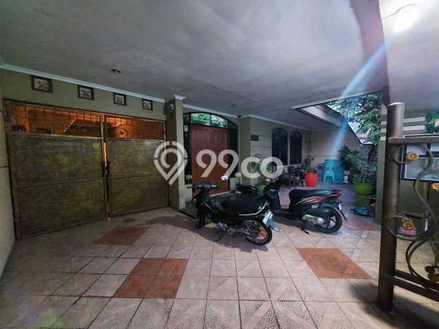 Jual Rumah Modern 3 KT di Pondok Tjandra, Sidoarjo Jual Rumah Modern 3 KT di Pondok Tjandra, Sidoarjo