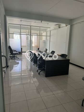 Ruko bagus disewakan di Rungkut Surabaya dengan LB 250m2 harga sewa terbaik Ruko bagus disewakan di Rungkut Surabaya dengan LB 250m2 harga sewa terbaik