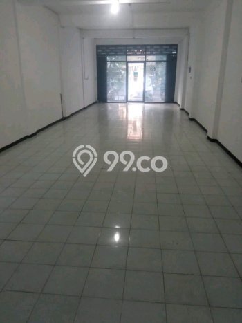 Unit Komersial Disewakan di Surabaya Area Strategis Harga Kompetitif Unit Komersial Disewakan di Surabaya Area Strategis Harga Kompetitif