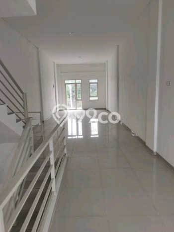 Ruko Dijual di Surabaya LT 120m2 & LB 168m2 Lokasi Terbaik! Ruko Dijual di Surabaya LT 120m2 & LB 168m2 Lokasi Terbaik!
