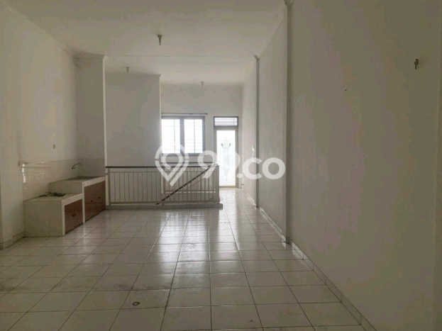 Ruko Disewakan Cepat di Tenggilis Mejoyo Surabaya LB 130m2 Ruko Disewakan Cepat di Tenggilis Mejoyo Surabaya LB 130m2