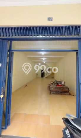 Ruko Disewa di Surabaya dengan LB 150m2 Area Komersial Ramai Ruko Disewa di Surabaya dengan LB 150m2 Area Komersial Ramai