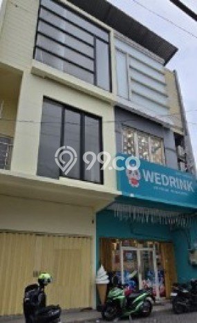 FOR RENT! Ruko di Manukan Cocok untuk Bisnis 180m2 FOR RENT! Ruko di Manukan Cocok untuk Bisnis 180m2