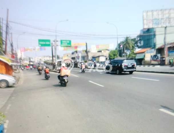 Ruko Paling Dicari LB 168m2 Dijual di Ciputat Ruko Paling Dicari LB 168m2 Dijual di Ciputat