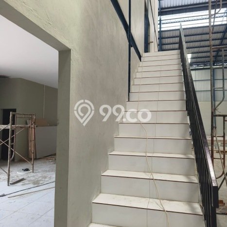 Unit Gudang Paling Strategis di Sepatan Tangerang dengan LB 7200m2 Unit Gudang Paling Strategis di Sepatan Tangerang dengan LB 7200m2