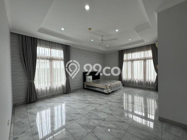 Disewakan! Rumah 5 Kamar Tidur &
6 Kamar Mandi di Tb Simatupang, Jakarta Selatan Disewakan! Rumah 5 Kamar Tidur &
6 Kamar Mandi di Tb Simatupang, Jakarta Selatan
