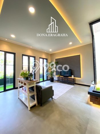 Jual Murah Rumah dengan 3 Kamar Tidur dan 3 Kamar Mandi di Area Pondok Indah, Jakarta Selatan Jual Murah Rumah dengan 3 Kamar Tidur dan 3 Kamar Mandi di Area Pondok Indah, Jakarta Selatan
