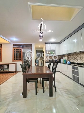 For Sale! Premium House LT 126m2 Desain Modern di Bendungan Hilir For Sale! Premium House LT 126m2 Desain Modern di Bendungan Hilir