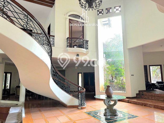 Rumah Eksklusif Dijual LT 2700m2 di Ciputat Timur, Tangerang Selatan Rumah Eksklusif Dijual LT 2700m2 di Ciputat Timur, Tangerang Selatan