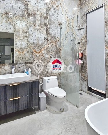 Turun Harga Brand New Luxurious House di Pondok Indah, Jaksel Turun Harga Brand New Luxurious House di Pondok Indah, Jaksel