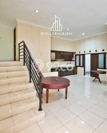 Rumah Luxury Modern Siap Huni di Pondok Indah Jakarta Selatan Rumah Luxury Modern Siap Huni di Pondok Indah Jakarta Selatan