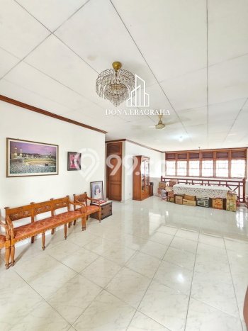 Turun Harga Dekat Njop Rumah Asri di Pondok Indah, Jaksel Turun Harga Dekat Njop Rumah Asri di Pondok Indah, Jaksel