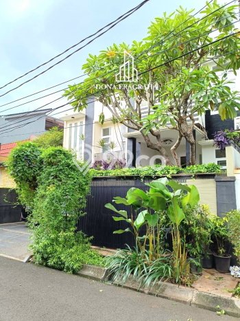 HARGA SPESIAL! Rumah area Pondok Indah, Jakarta Selatan, LT 252m² Bangunan 364m² BISA KPR! HARGA SPESIAL! Rumah area Pondok Indah, Jakarta Selatan, LT 252m² Bangunan 364m² BISA KPR!