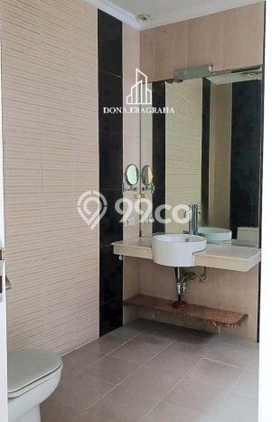 HARGA SPESIAL! Rumah area Pondok Indah, Jakarta Selatan, LT 252m² Bangunan 364m² BISA KPR! HARGA SPESIAL! Rumah area Pondok Indah, Jakarta Selatan, LT 252m² Bangunan 364m² BISA KPR!