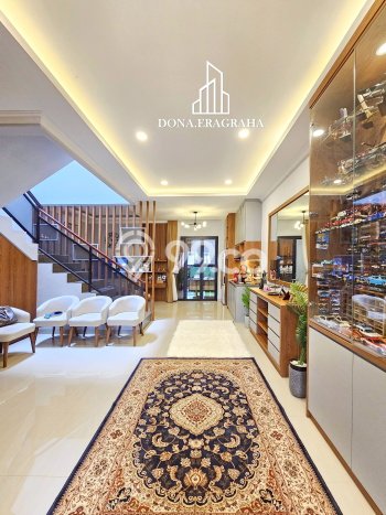 Hunian Elit LB 200m2 Siap Pakai Desain Elegan di Pondok Indah, Jakarta Selatan Hunian Elit LB 200m2 Siap Pakai Desain Elegan di Pondok Indah, Jakarta Selatan