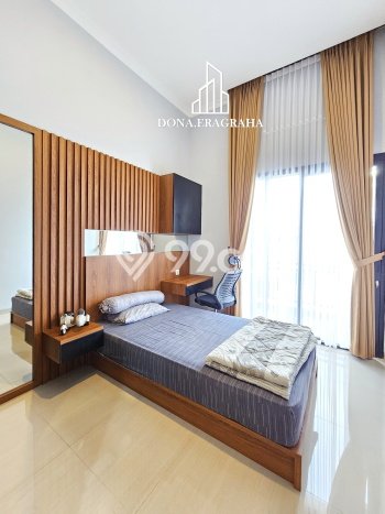 Hunian Elit LB 200m2 Siap Pakai Desain Elegan di Pondok Indah, Jakarta Selatan Hunian Elit LB 200m2 Siap Pakai Desain Elegan di Pondok Indah, Jakarta Selatan