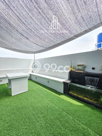 Hunian Elit LB 200m2 Siap Pakai Desain Elegan di Pondok Indah, Jakarta Selatan Hunian Elit LB 200m2 Siap Pakai Desain Elegan di Pondok Indah, Jakarta Selatan