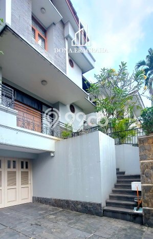 Turun Harga Rumah Apik Dalam Komplek Bukit Cinere Indah Turun Harga Rumah Apik Dalam Komplek Bukit Cinere Indah