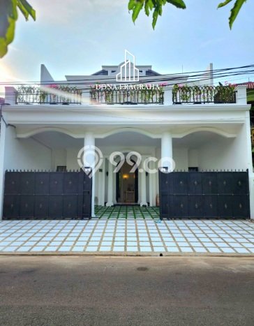 For Sale! Luxury House LT 240m2 Desain Elegan di Pondok Indah For Sale! Luxury House LT 240m2 Desain Elegan di Pondok Indah