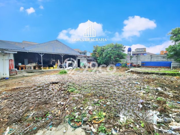 Tanah Investasi Dijual di Jakarta Barat Punya Luas 1218m2 Tanah Investasi Dijual di Jakarta Barat Punya Luas 1218m2