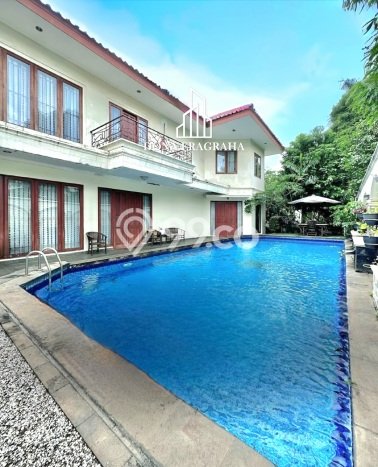 Rumah Elit LB 600m2 Siap Pakai Desain Elegan di Pondok Indah, Jakarta Selatan Rumah Elit LB 600m2 Siap Pakai Desain Elegan di Pondok Indah, Jakarta Selatan