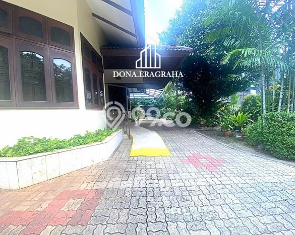 Hunian Mewah LB 700m2 Siap Huni Desain Elegan di Pondok Indah, Jakarta Selatan Hunian Mewah LB 700m2 Siap Huni Desain Elegan di Pondok Indah, Jakarta Selatan