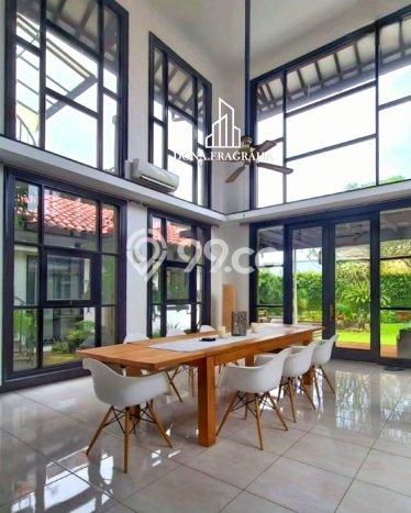 HOT DEAL! Rumah Premium area Pondok Indah, Jakarta Selatan, LT 1595m² Bangunan 700m² HOT DEAL! Rumah Premium area Pondok Indah, Jakarta Selatan, LT 1595m² Bangunan 700m²